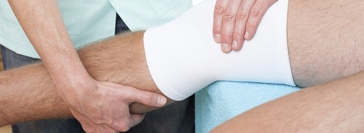 Chiropractic adjustment being performed at Jeffery Chiropractic in Layton Utah